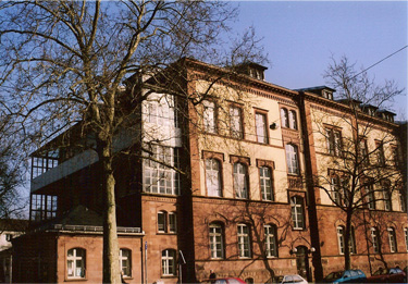 Ansicht auf das Institut f&uuml;r Medizinische Psychologie im Zentrum f&uuml;r Psychosoziale Medizin der Heidelberger Universit&auml;tsklinik